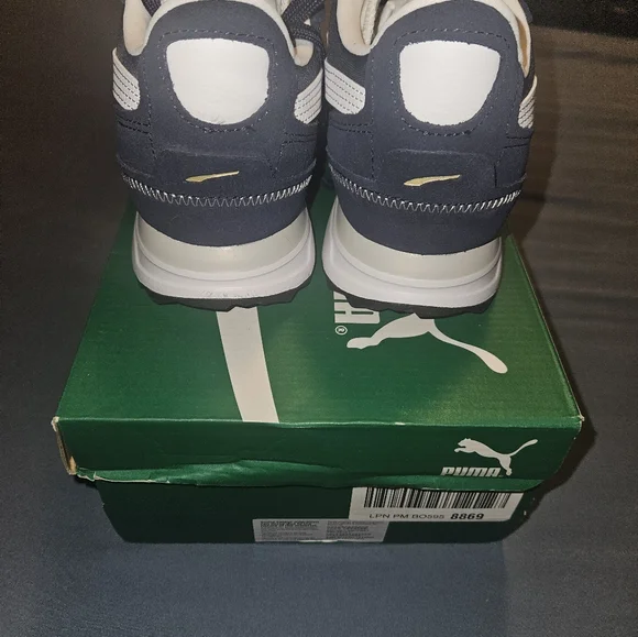 Puma - Picture 4 of 8